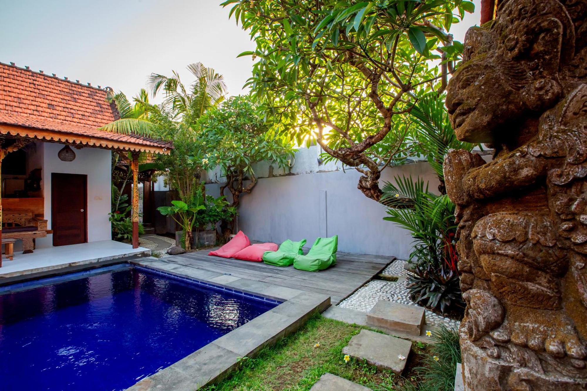 Jj Home Bali Guest House チャングー エクステリア 写真
