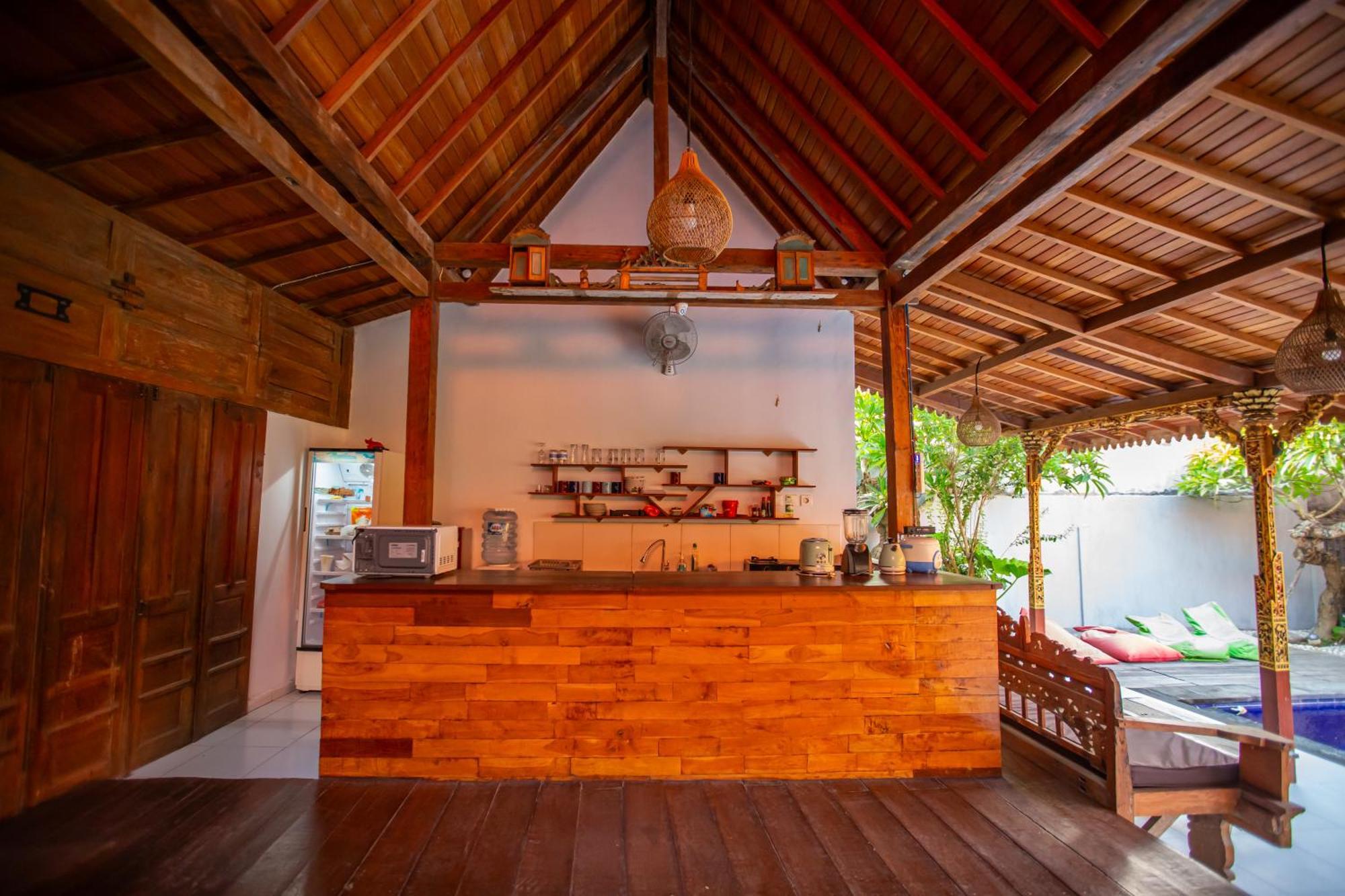 Jj Home Bali Guest House チャングー エクステリア 写真